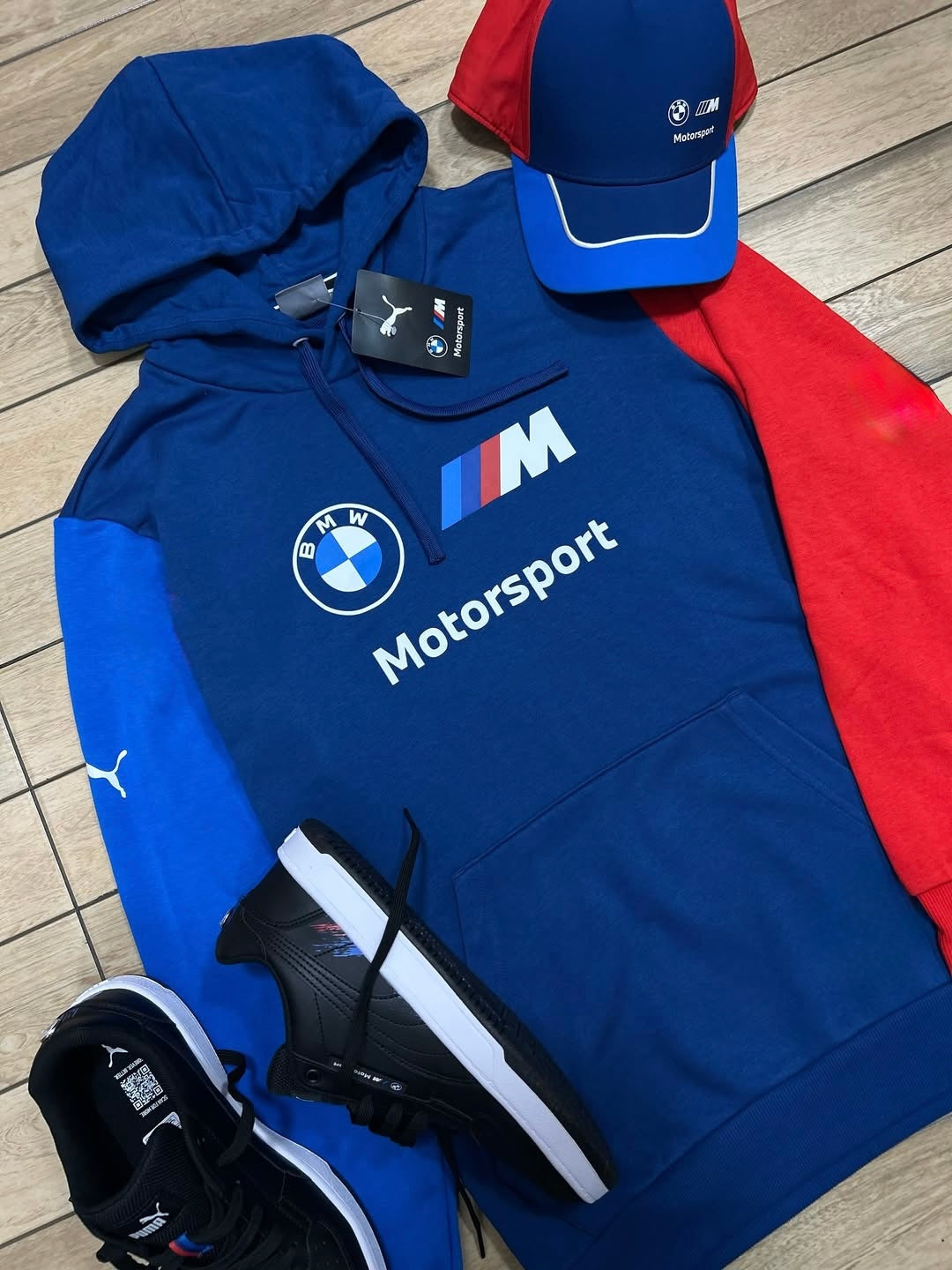 Kit Completo BMW Motosport Pma com Tênis, Boné e Moletom