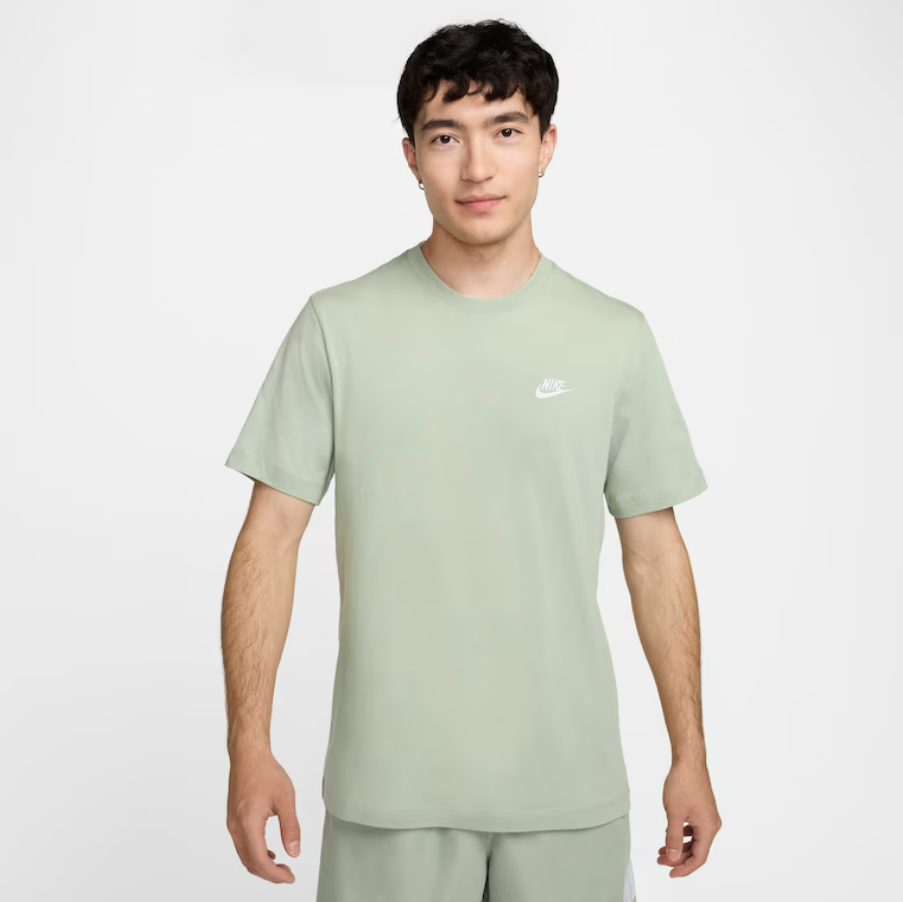 Camiseta NK Sportswear Club