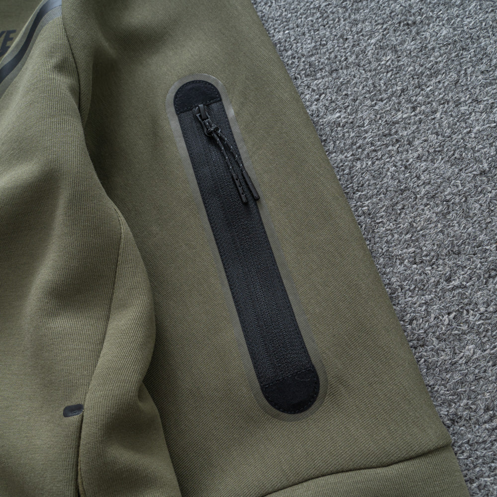 Jaqueta NK Tech Fleece