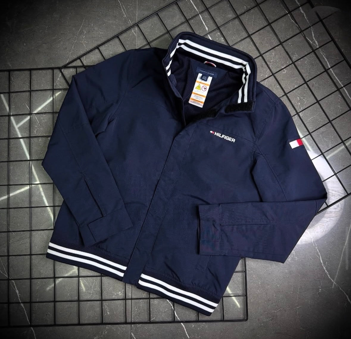 Jaqueta Tommy Velejador Modelo Antigo
